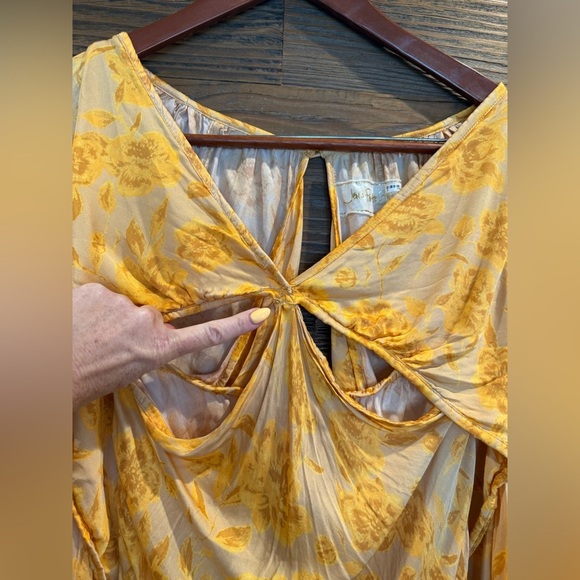 $258 Jen's Pirate Booty Yellow Electro Floral Sonora Maxi Dress - Picture 10 of 11